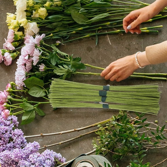 LOLIPPYY 200Pcs Green Floral Wire Paper Wrapped Iron Wire for Realistic Artificial Flower Arrangements