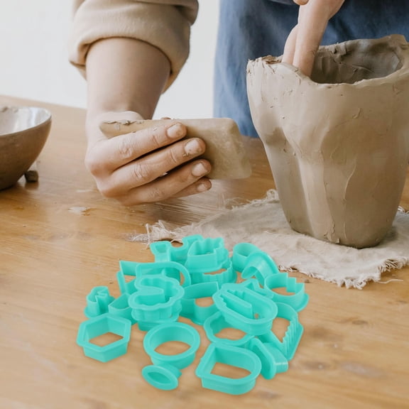 LOLIPPYY DIY Earring Tools, Sky-Blue Plastic Polymer Clay Cutters, Durable and Portable