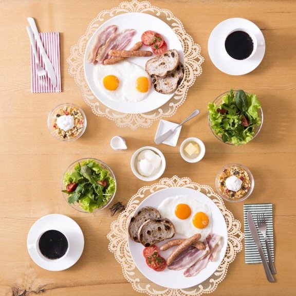 LOLIPPYY Set of 2 Yellow Lace Placemats with Pierced Embroidery, Decorative Table Mats for Holiday and Everyday Home Dining