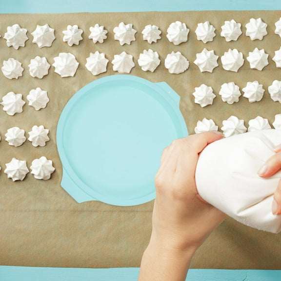 LOLIPPYY 3Pcs Kitchen Silicone Bakeware in Green for Baking Layered Cakes and Cookies