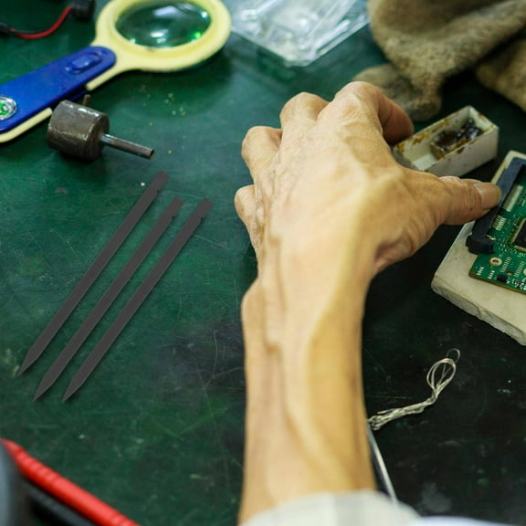 LOLIPPYY 50PCS Black Plastic Pry Bars Lightweight Tools for Maintenance and Back to School Projects