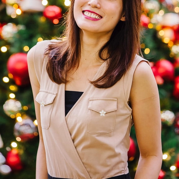 LOLIPPYY 50Pcs Christmas Buttons for Scrapbooking White Wood Craft