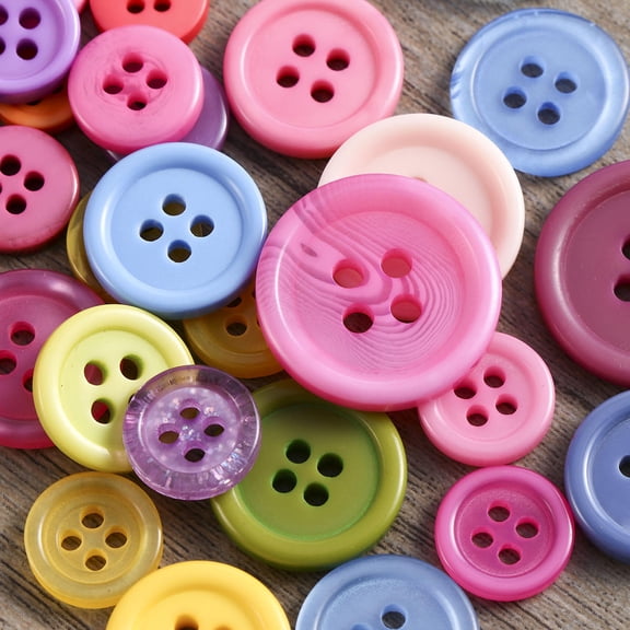 LOLIPPYY 600-Piece Mixed Resin Craft Buttons Set, Round Sewing Buttons with 2 & 4 Holes for Decoration and Accessories