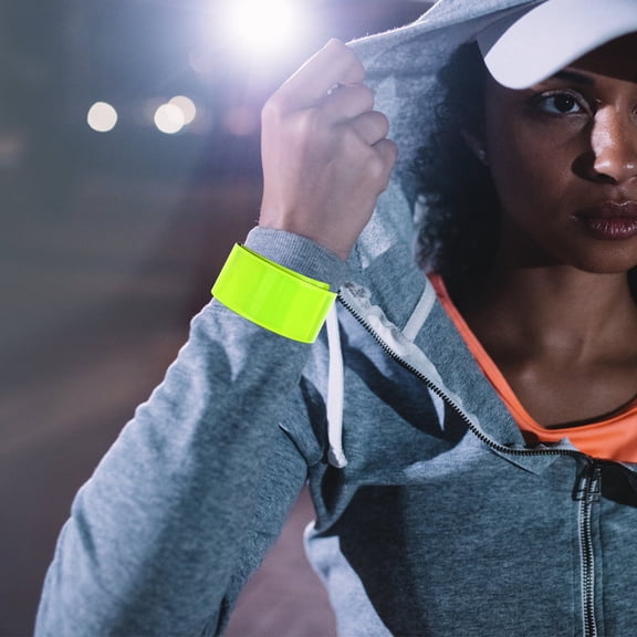 LOLIPPYY 6Pcs Reflective Snap Bands Yellow Slap Bracelets for Riding Jogging and Outdoor Sports Safety