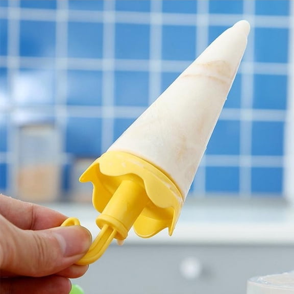 LOLIPPYY 6Pcs Reusable Ice Mold Plastic Tray Umbrella Shape for Ice Making with Easy Demold