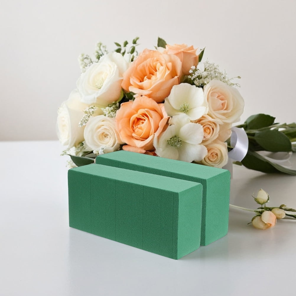 LOLIPPYY 7-Piece Green Floral Foam Blocks for Wedding Flower Arrangements with Water Retention and Secure Hold