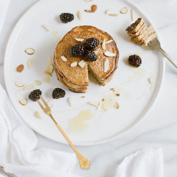 LOLIPPYY 8Pcs Metal Cake Forks with Unique Flower End for Fruit and Pastry Presentation