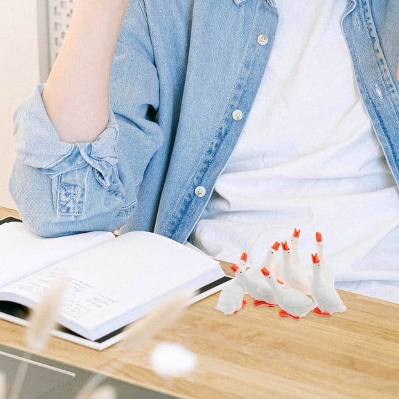 LOLIPPYY 8Pcs Mini Goose Ornaments Decorative Resin Mini Animal Figurines for Women