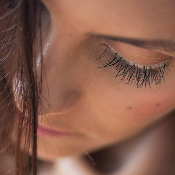 LOLIPPYY Black Fiber Lash Clusters for Decoration with Easy Application and DIY Eyelash Kit, Includes Handy Tool Kit, 1 Box