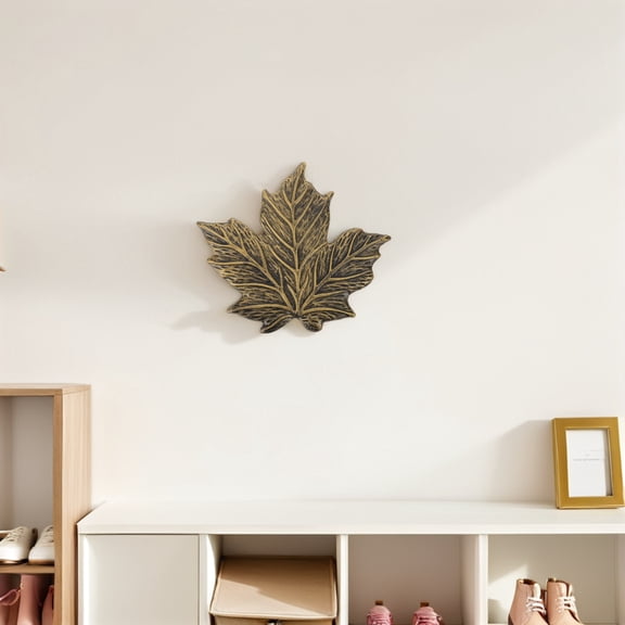 LOLIPPYY Black Wrought Iron Wall Hanging with Maple Leaf Design, Textured Metal Fall Leaf Sculpture for Home Decor
