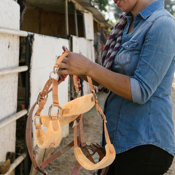 LOLIPPYY Breakaway Horse Halter with Quick Clip and Rope Design for Daily Riding and Show Use