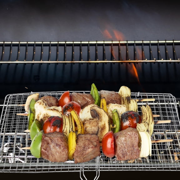 LOLIPPYY Stainless Steel Grilling Basket with Clip Style Handle for Fish, Meat, and Vegetable BBQ Cooking
