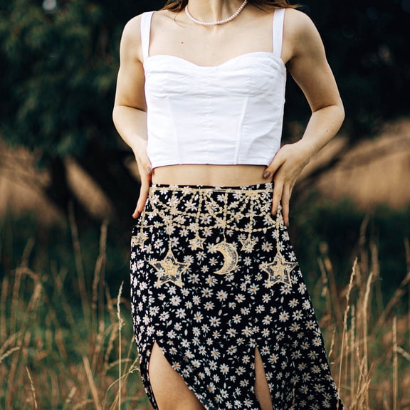 LOLIPPYY Golden Decorative Lace Ribbon with Star Moon Design for Clothing and Dress Trim