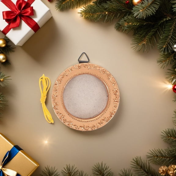 LOLIPPYY Golden Mini Tree Decorations Resin Photo Frame Ornament for Hanging Versatile Memory Display 10 x 10 cm