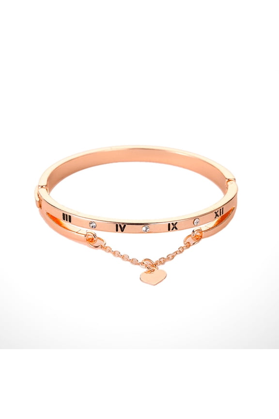 Golden Roman Bracelet with Delicate Heart Design for Special Occasions