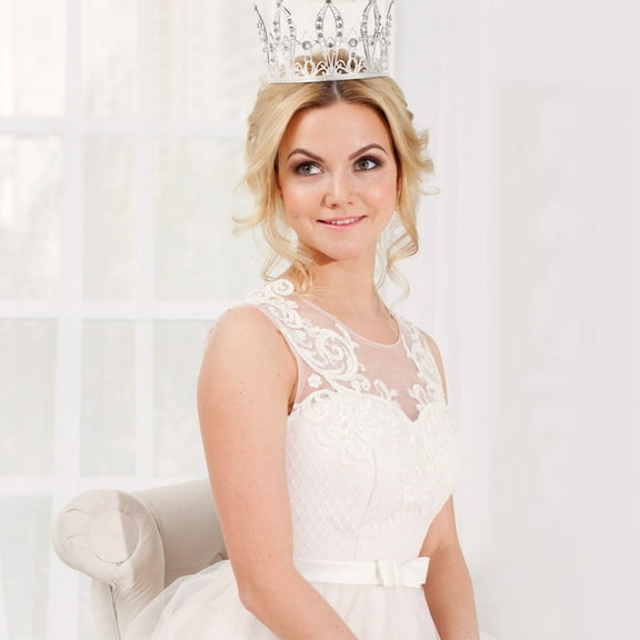 LOLIPPYY Plated Silver Rhinestone Wedding Crown Lightweight Bridal Crown for Decoration Comfortable Secure Fit
