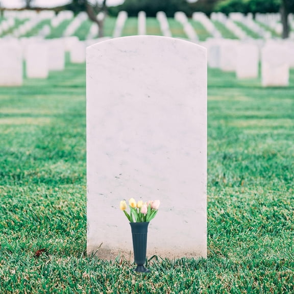 LOLIPPYY Sturdy Dark Green PP Memorial Vase for Grave Decoration with Stable Structure and Elegant Design