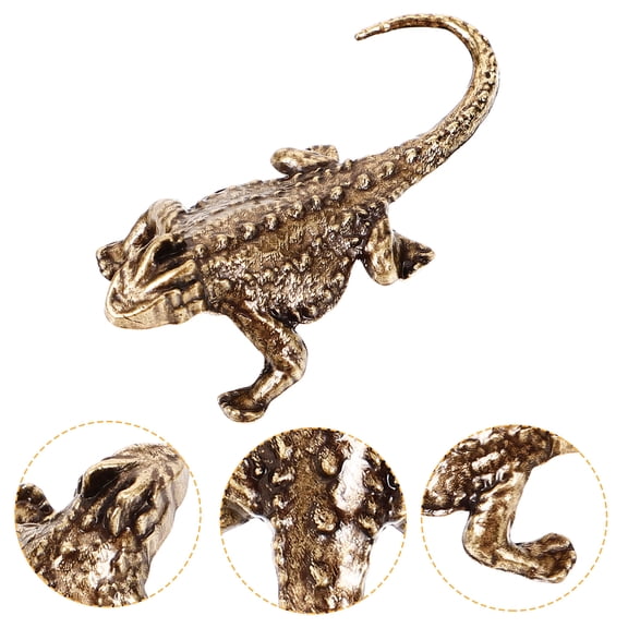 LOLIPPYY Golden Metal Lizard Figurine for Tabletop Decor, Animal Sculpture for Home and Office Decoration