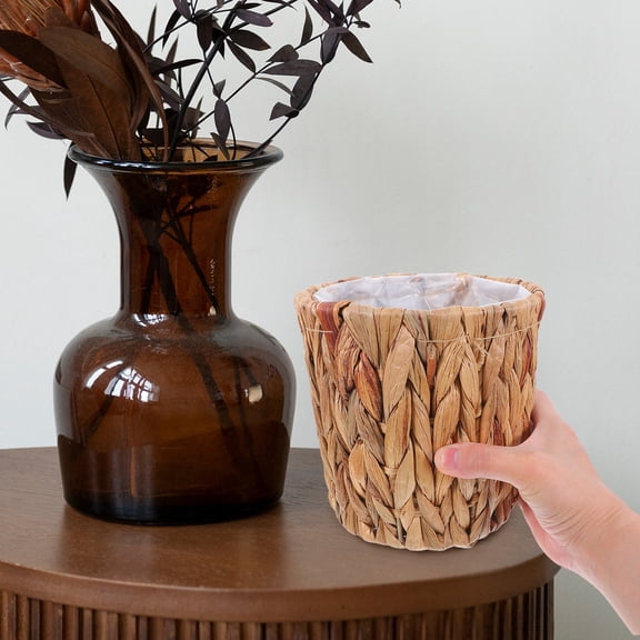 LOLIPPYY Woven Straw Plant Basket with Removable Liner, Decorative Khaki Indoor Planter, and Stylish 1 Piece