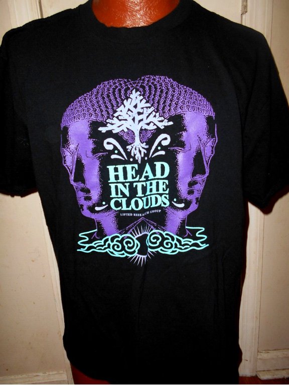 LRG Head in the Clouds Men's Large Black Short Sleeve T-Shirt.