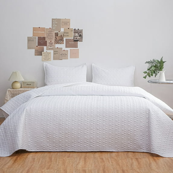 LUCKYBULL White Quilt Set Boho Bedspread Queen Size (90x90 in), 3 Pieces Bohemian Dot Lightweight Coverlet Quilt Set for All Season