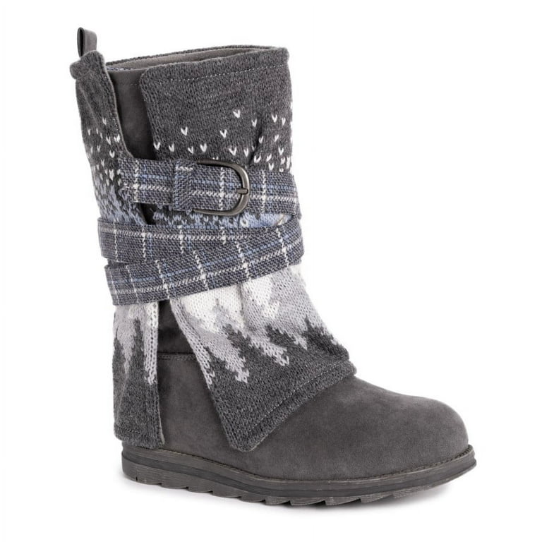 Store Muk luks navy sigrid boots size 9 womens