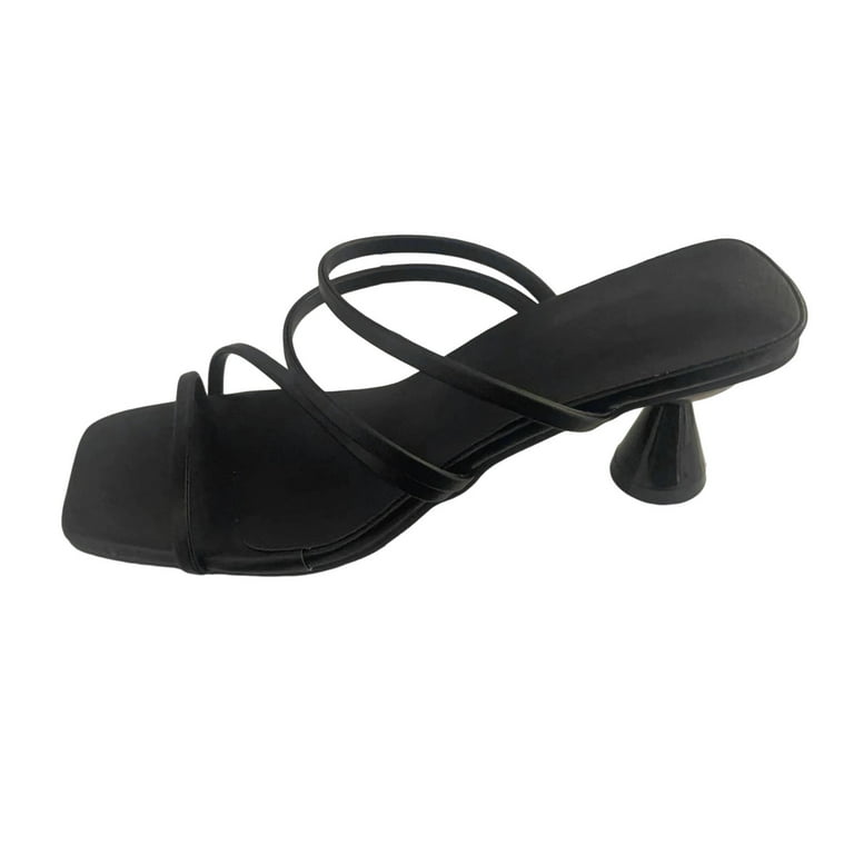 Chunky heels for wide feet hot sale