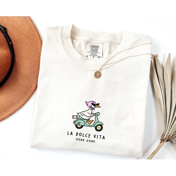 La Dolce Vita Italian Theme Silly Goose Shirt Tomato Girl Silly Goose Tee Italian Shirt Meme Shirt Italian Gifts Ciao Bella Italian Clothing, Vintage Birthday Gift