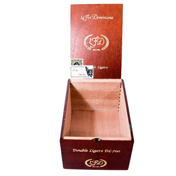 La Flor Dominicana DL-700 Double Ligero Empty Wood Cigar Box 7.25" x 5.25" x 4"