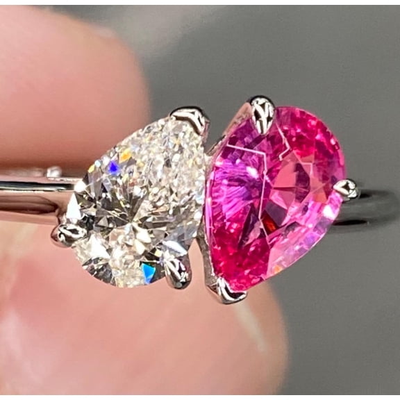 Lab Created 1.5 Ctw Neon Reddish Pink Mahenge Spinel & Pear Diamond Toi et Moi Ring