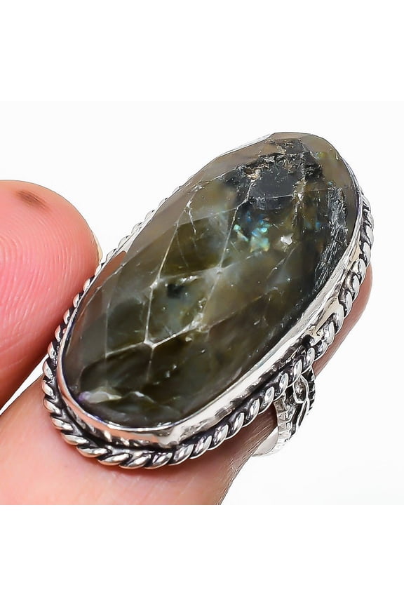 Natural Labradorite Gemstone Handmade 925 Sterling Silver Ring Size 7