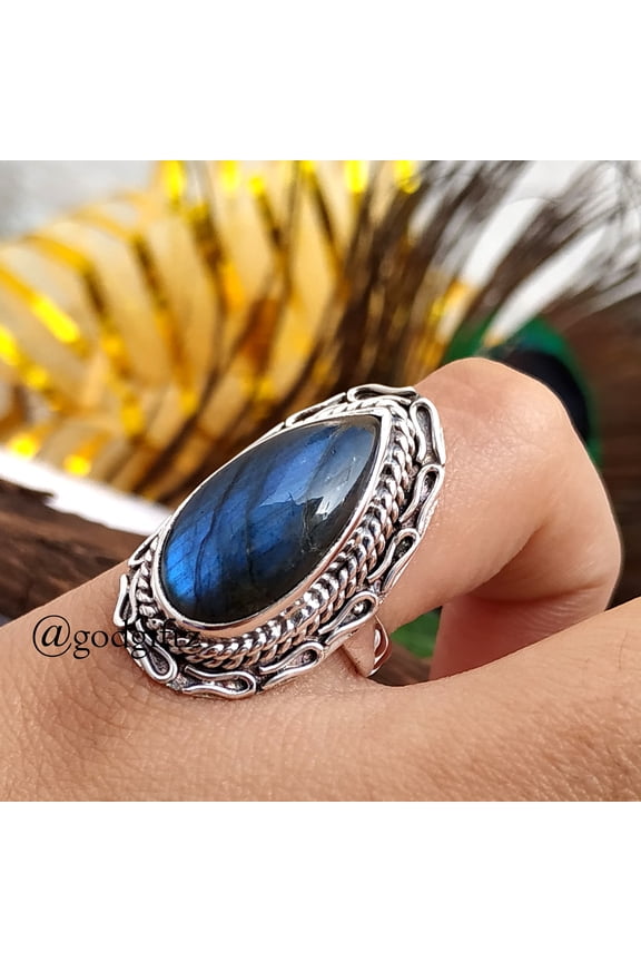 Labradorite Gemstone Ring: 925 Sterling Silver, Handmade