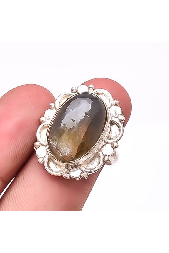 Labradorite - Madagascar Designer Handmade 925 Sterling Silver Ring S.8 R21