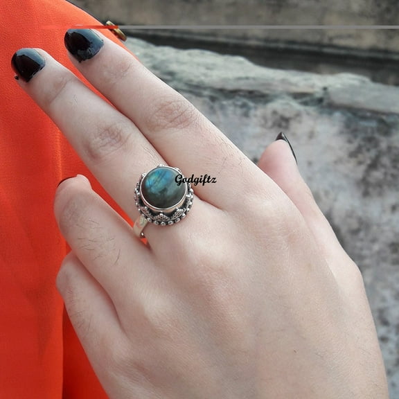 Labradorite Ring, Blue Fire Labradorite Ring Labradorite Sterling Silver Ring Labradorite Celtic Knot Ring, Labradorite Ring For Men & Women