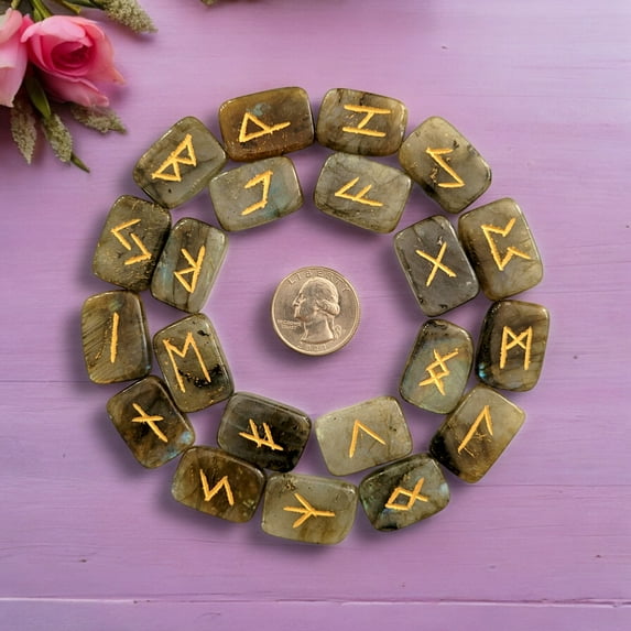 Labradorite Runes Crystal Rune Stones Set Elder futhark Viking Gemstone Reiki Healing golden Engraved Runic alphabets