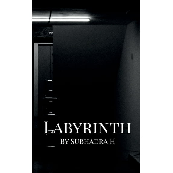 Labyrinth, (Paperback)