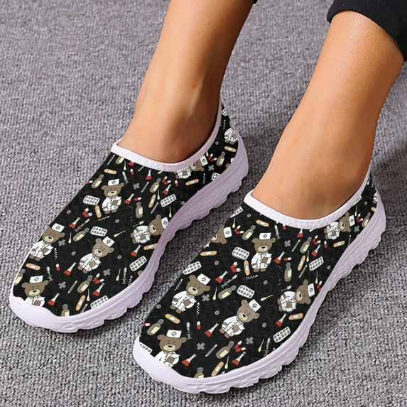 Ladies Medical Nurse Shoes Cute Cartoon Nurse Bear Print Slip On Lightweight Breathable Summer Mesh Shoes Chaussure