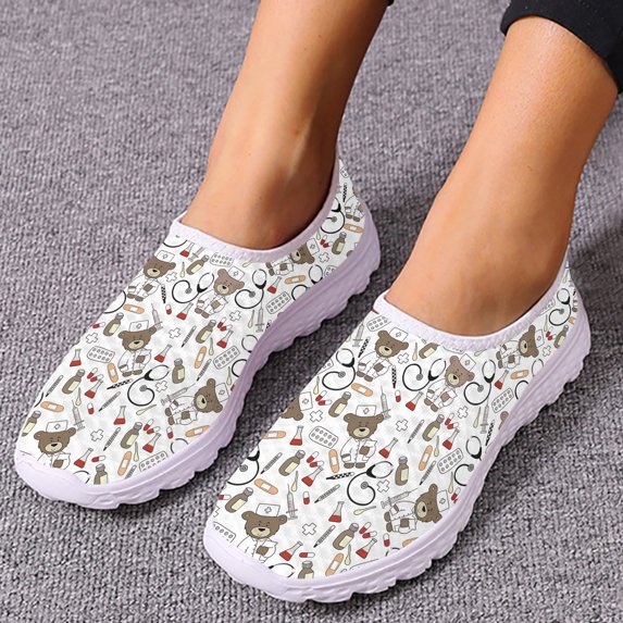Ladies Medical Nurse Shoes Cute Cartoon Nurse Bear Print Slip On Lightweight Breathable Summer Mesh Shoes Chaussure