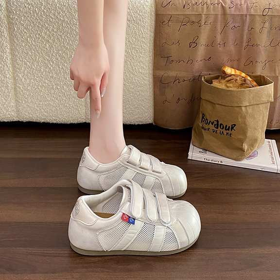 Ladies Retro Casual Sneakers, thick sole walking shoes with shock absorbing insole, anti-slip rubber outsole, breathable material, stylish everyday footwear for commute and outdoor activities