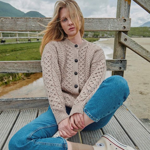 Ladies Taupe Irish Wool Cardigan Size Small Made By Aran Woollen Mills