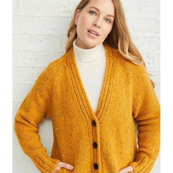 Ladies V-Neck Irish Wool Cardigan Made By Aran Woollen Mills