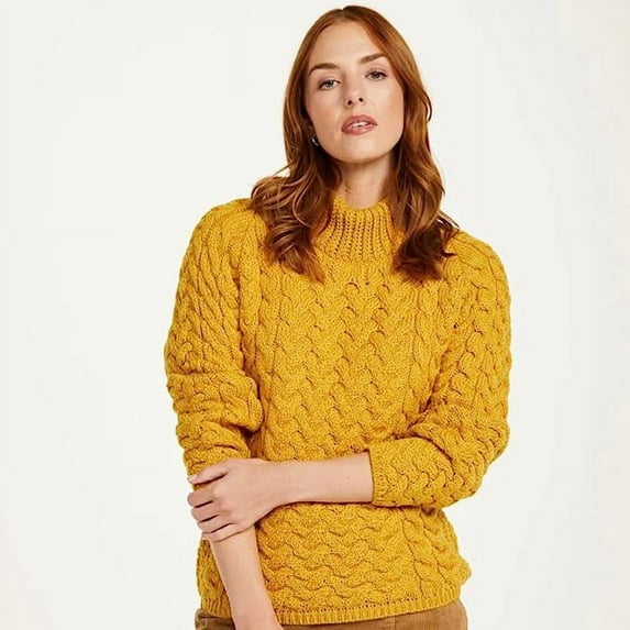 Ladies Yellow Crew Neck Soft Merino Sweater Size X-Large Made By Aran Woollen Mills