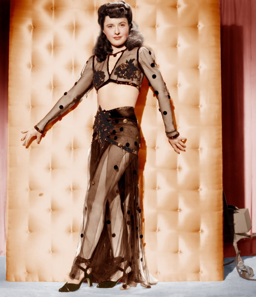 Lady Of Burlesque Canvas Art - (16 x 20)