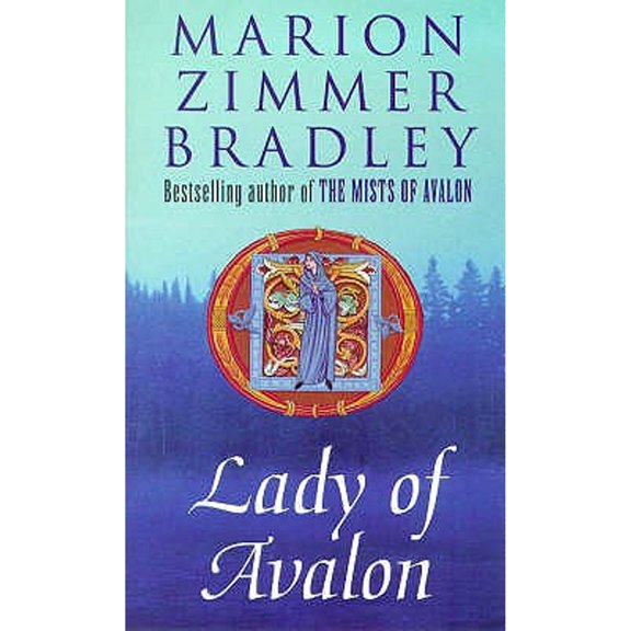 Pre-Owned Lady of Avalon (Paperback) 0140241930 9780140241938