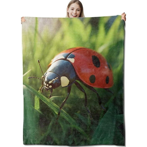 Ladybug Flannel Throw Blanket 50x60 Inch, Realistic Insect on Grass Design Blankets Soft Cozy Fleece Throws for Nature Lover Bed Sofa Dorm Living Room Decor Gifts