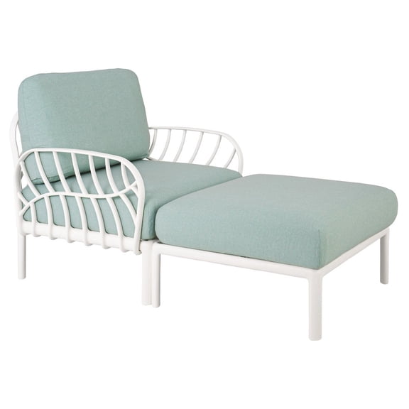 Lagoon Laurel Resin Chaise Lounge with Cushions