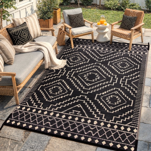 Lahome Black & Beige Moroccan Outdoor Rug 5x8 - Waterproof & Reversible Plastic Straw Patio Mat for Deck, Balcony, Porch, RV Camping Area