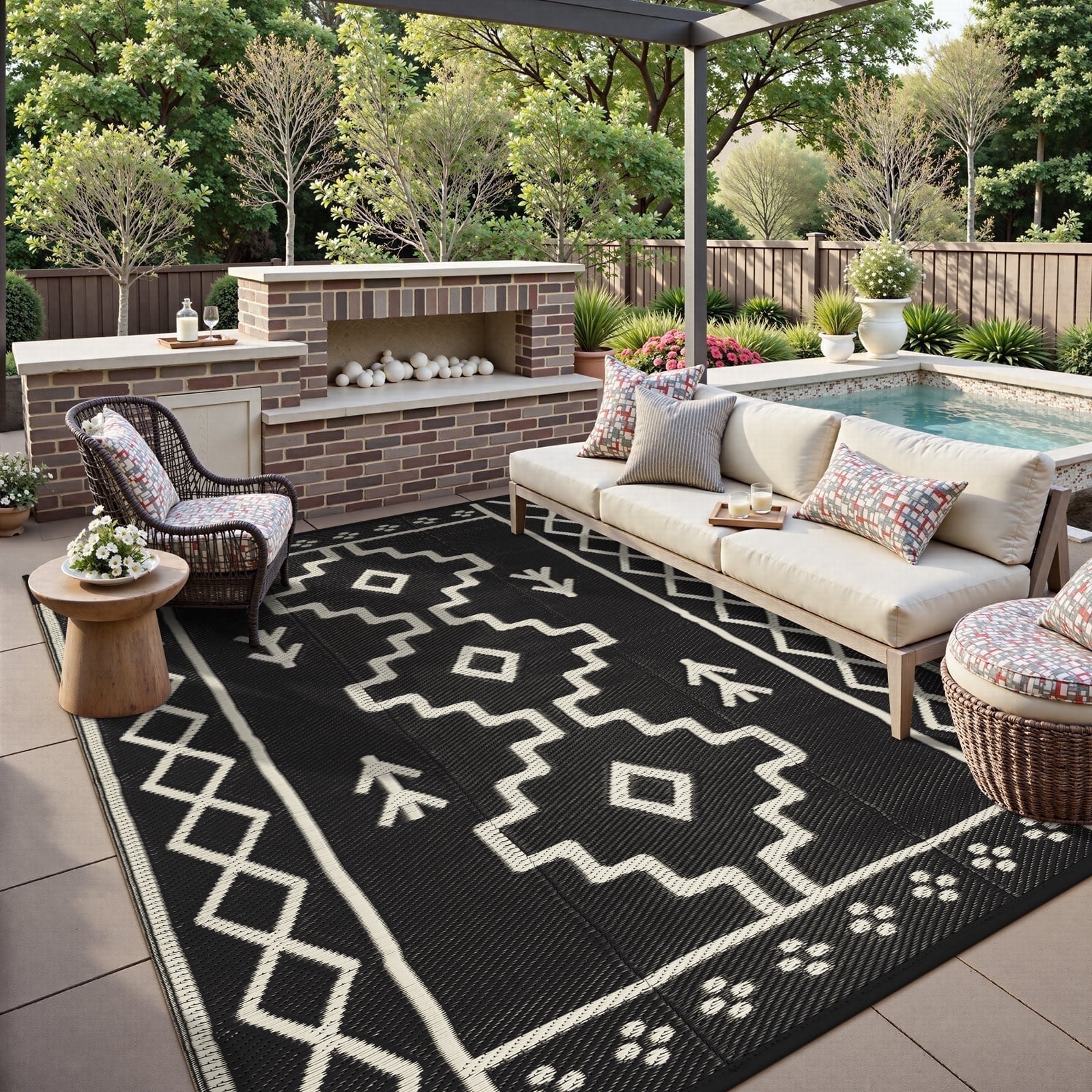 Lahome 5x8 Plastic Straw Outdoor Rug Waterproof, Reversible Black Boho Rugs for Outside, Indoor Outdoor Area Rug for Picnic Patio Balcony