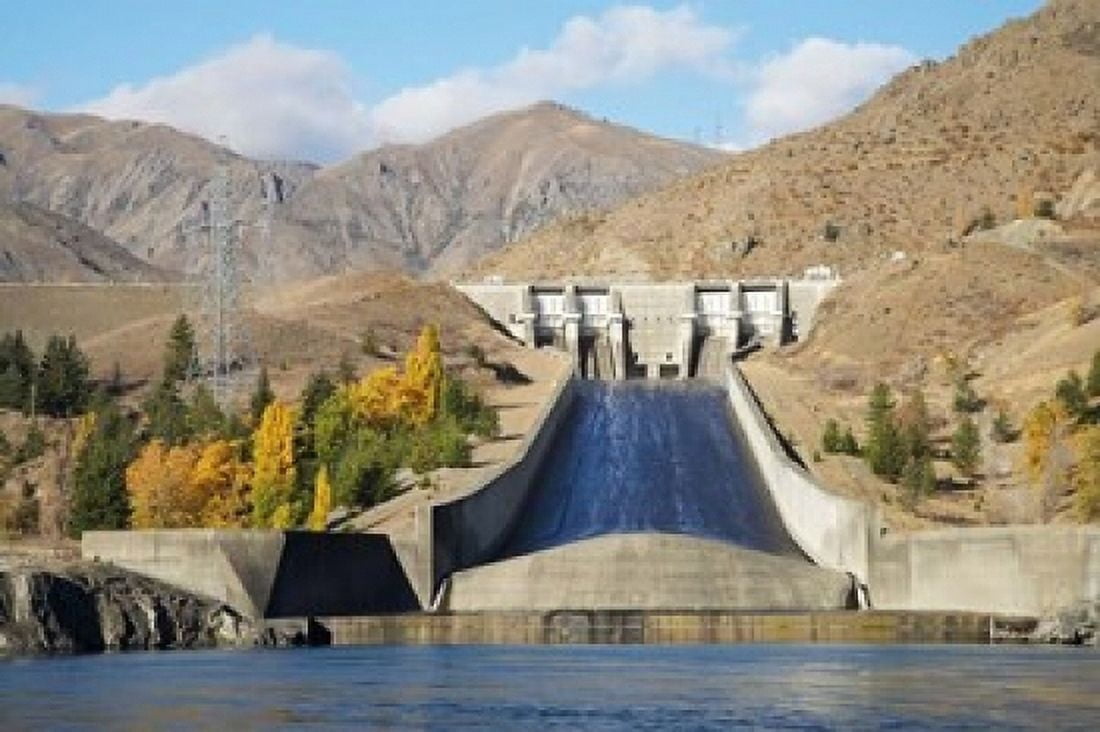 Lake Aviemore Benmore Dam South Island New Zealand Canvas Art - David Wall DanitaDelimont (17 x 11)