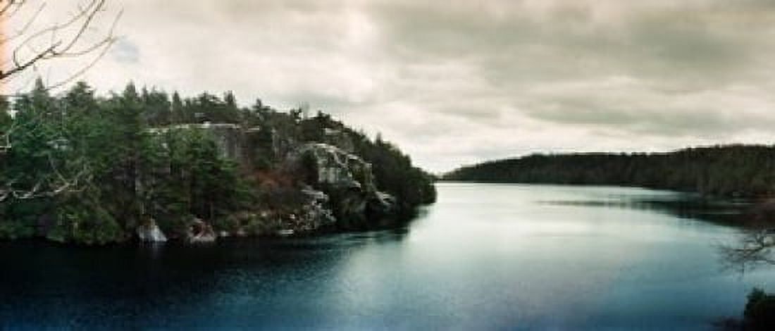 Lake Minnewaska in Minnewaska State Park Catskill Mountains New York State USA Canvas Art - Panoramic Images (30 x 13)